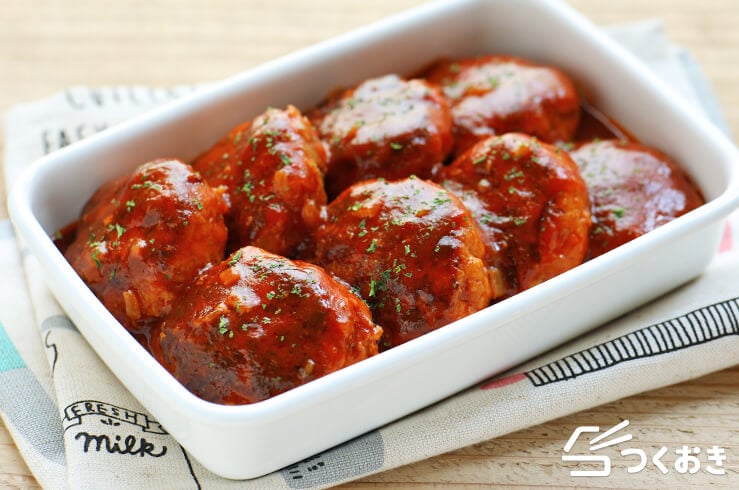 煮込みハンバーグの料理写真