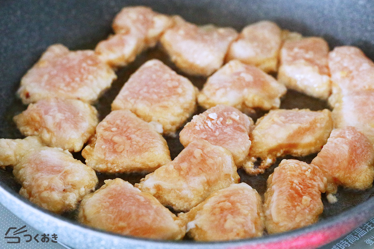鶏むねから揚げとピーマンの中華炒めの手順写真その2